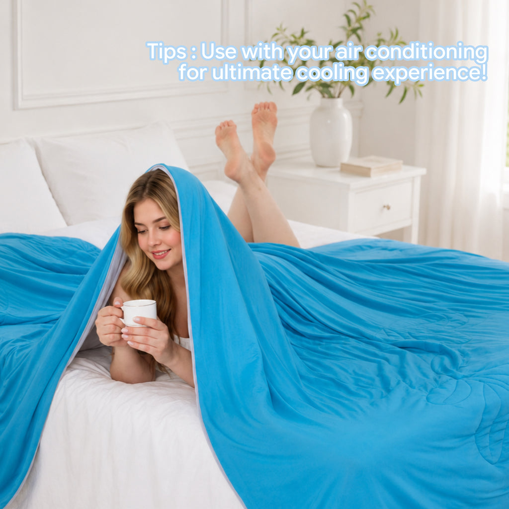 PYROEPLEEA Cooling Blanket for Hot Sleepers King Size (90" x 108"), Lightweight Breathable Summer Cooling Comforter for Night Sweats, Feather Blue